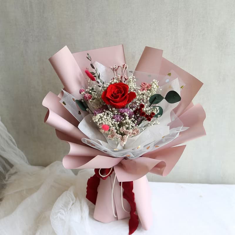 永生玫瑰花束 / 永生花花束 情人節花束 母親節花束