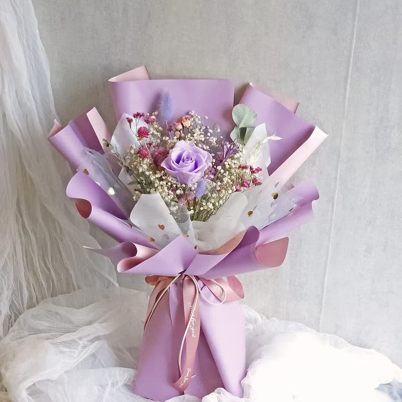 永生玫瑰花束 / 永生花花束 情人節花束 母親節花束