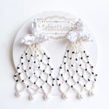 lacy beads 耳飾り　lace white