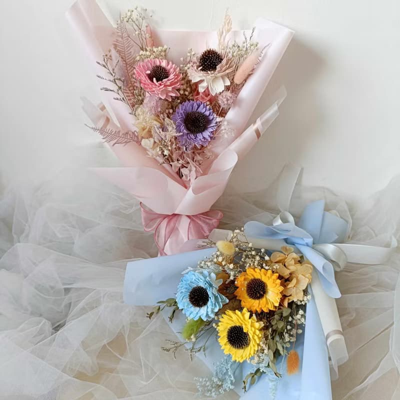 畢業禮物花束 我們會再見-馬卡龍外拍乾燥花束 婚禮結婚捧花乾燥