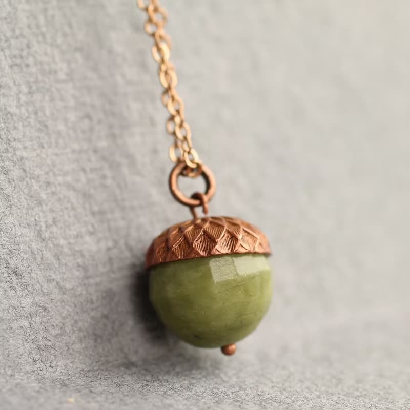橄欖綠橡果項鍊