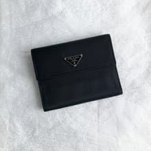 【 日本直送　名牌中古包 】PRADA プラダ 財布 ブラック トライアングルロゴ ナイロン 三つ折り財布 vintage ヴィンテージ オールド wig5ca