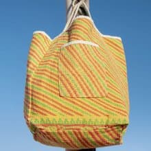 紗麗布手拿包 古布手提包 手工刺繡小物袋 手工縫紗麗布便當袋-彩