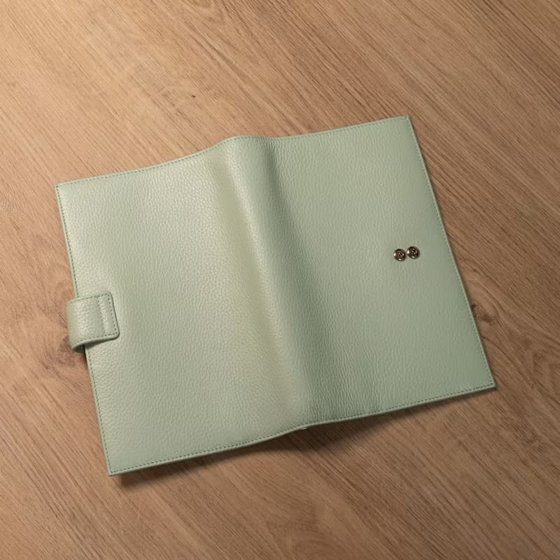 A5 Slim 6孔真皮活頁手帳|筆記本|萬用手冊 - 綠x米白
