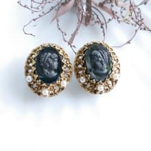 【西洋古董飾品 】西德製 花絲 黑玻璃CAMEO  典雅 夾式耳環