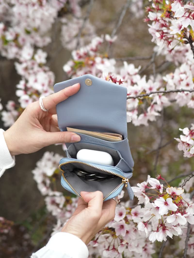 Melo (Powder Blue) : Short wallet, Cow Leather wallet, Soft cowhide, mini purse