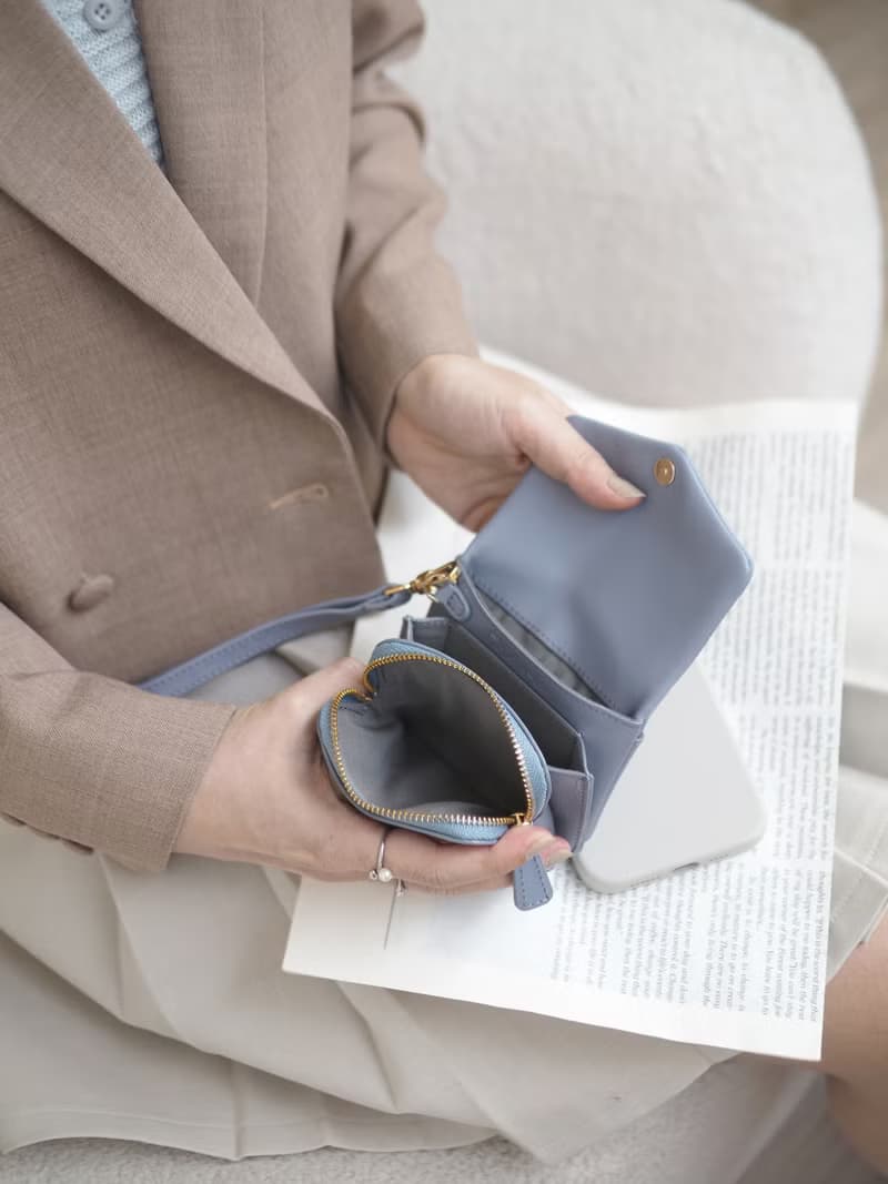 Melo (Powder Blue) : Short wallet, Cow Leather wallet, Soft cowhide, mini purse