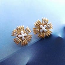 Vintage Jewelry 西洋古董飾品 LISNER 仿珠花 夾式耳環