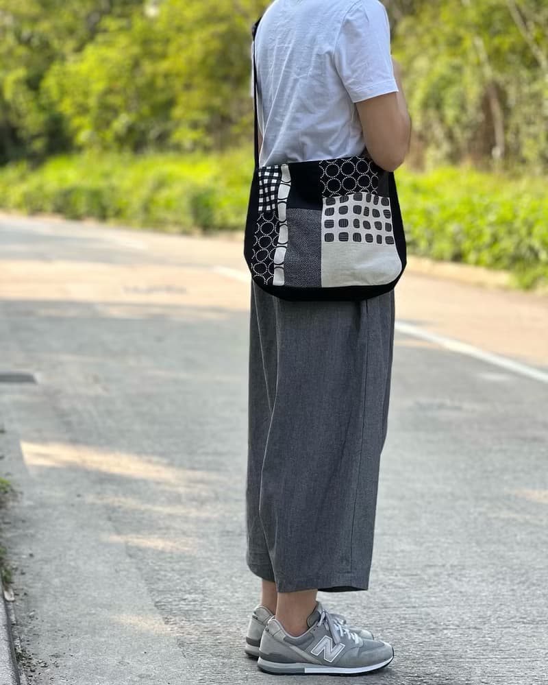 Oka手工制拼布斜孭袋