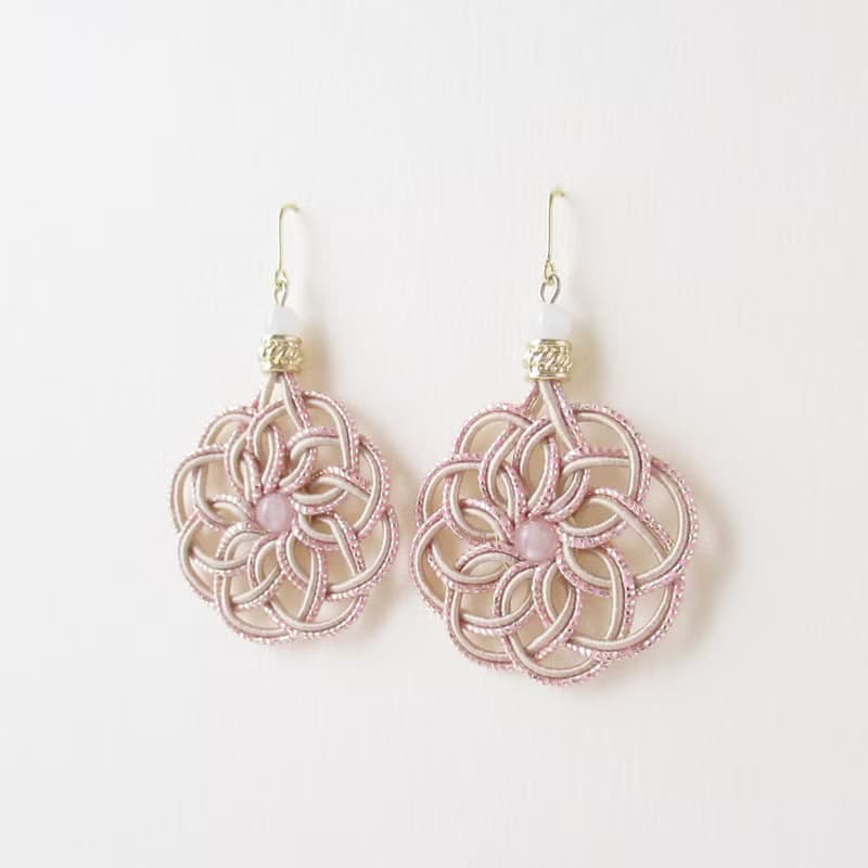 玫瑰石英與白翡翠 手作水引耳環 曼荼羅結