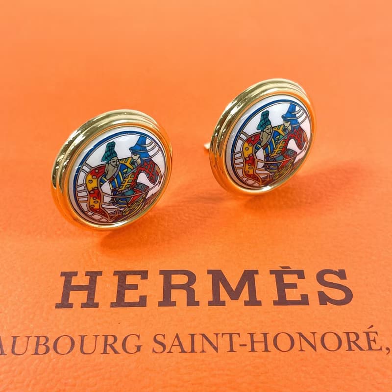 【日本直送 中古美品】エルメス HERMES イヤリング クリップ式 ラウンド型 エマイユ 七宝焼き メタル ゴールド アクセサリー