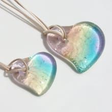 【Rainbow】【大きさ選べます】ガラスの雫(はーと【夢色】)ネックレス【受注制作】