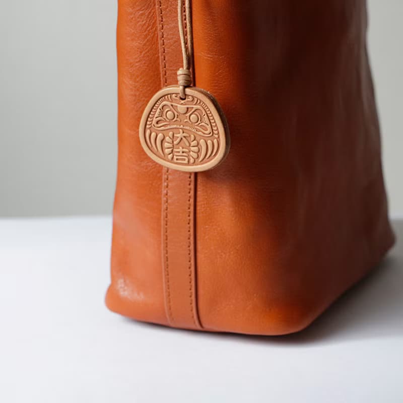 高級牛革斜め掛けショルダーバッグ収納バッグ 長財布収納可能出会い2wayバッグ　オレンジ色