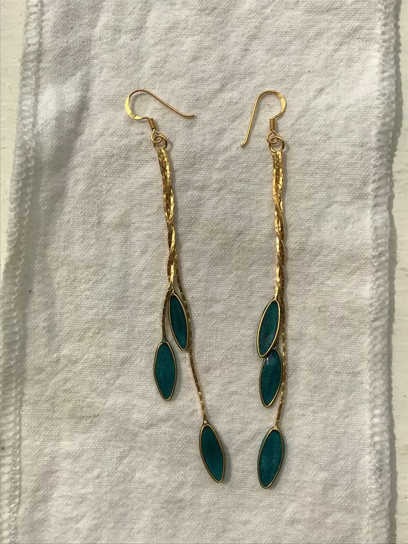 心裏的金藤蔓 耳環 / 耳夾可 樹脂 飾品 氣質 婚禮飾品