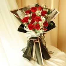 11朵永生紅玫瑰花束