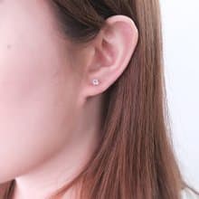 星辰白 圓形純銀 4mm 單鑽耳環 爪鑲 925純銀 女生耳環 男生耳環