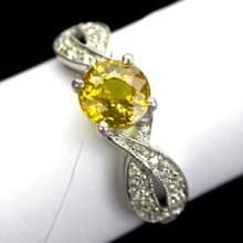 Natural yellow golden sapphier ring silver sterling 7.5 mm size 7.0 free resize