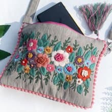 手縫純棉布側背包/刺繡斜背包/刺繡肩背包/北歐植物手繡包-花朵風