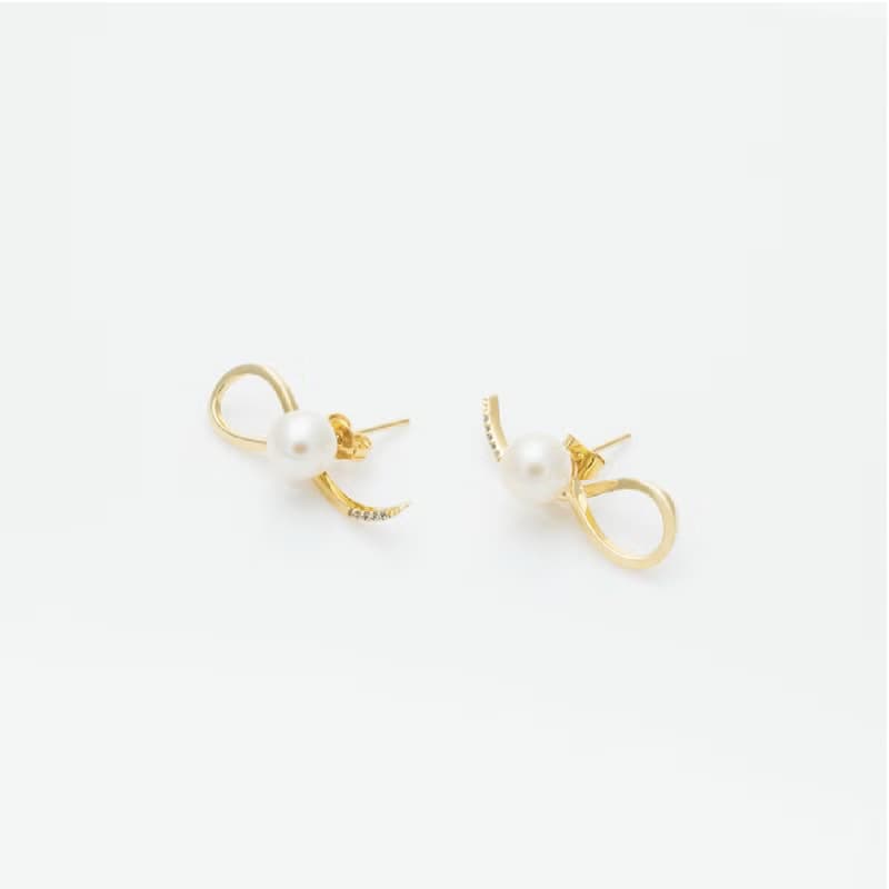 璀璨優雅 / Jolie earrings 一對