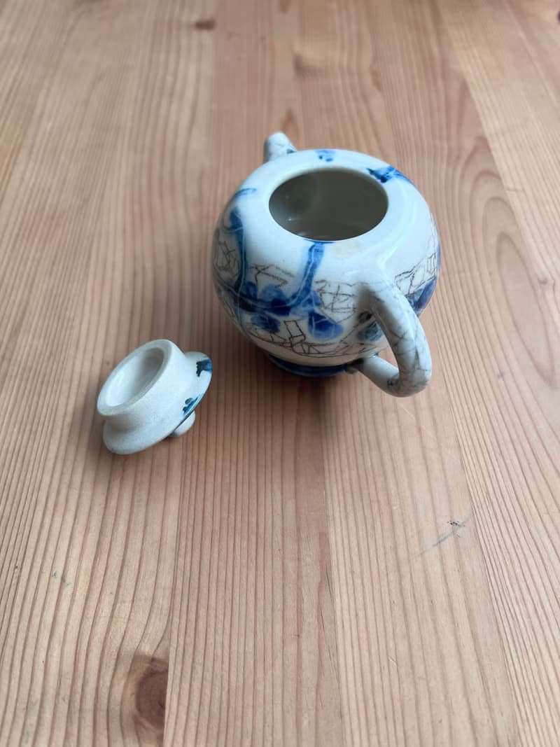 不找 青花小壺  容量 85  ml