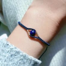 Stars in the night sky, Lapis lazuli macrame knot bracelet