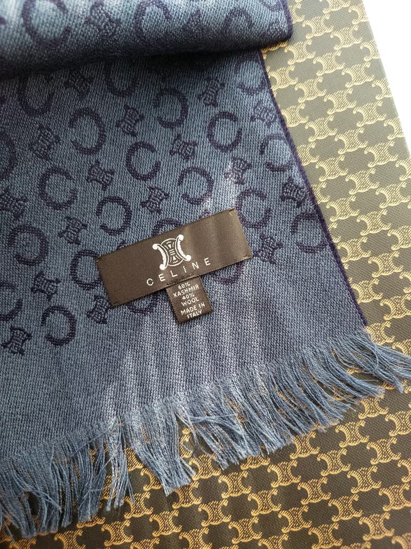中古品 極軟 CELINE 凱旋門羊毛 毛毯蓋毯頸巾圍巾領巾圍脖披肩