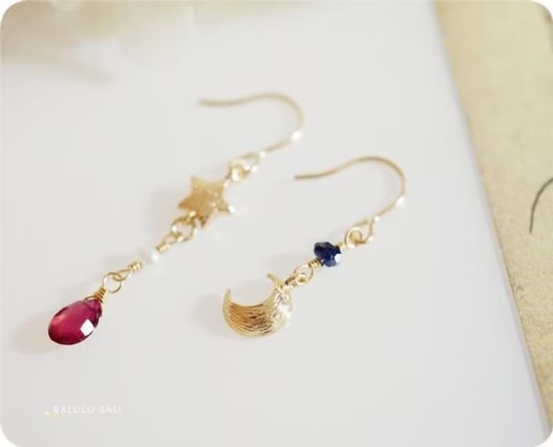 サファイア 星月童話  非対称ピアス イヤリングに変更可　9月誕生石