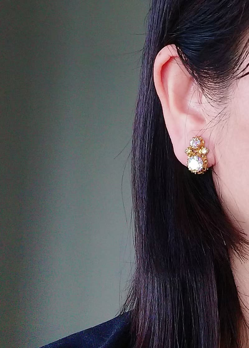 vintage jewelry  古董淡黃極光萊茵夾式耳環