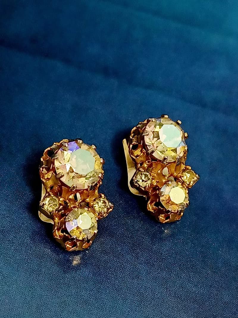 vintage jewelry  古董淡黃極光萊茵夾式耳環