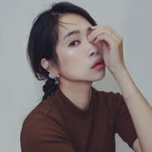 無暇的愛 蘭  淡藍托帕石 垂墜式輕寶石水晶花樹脂耳環