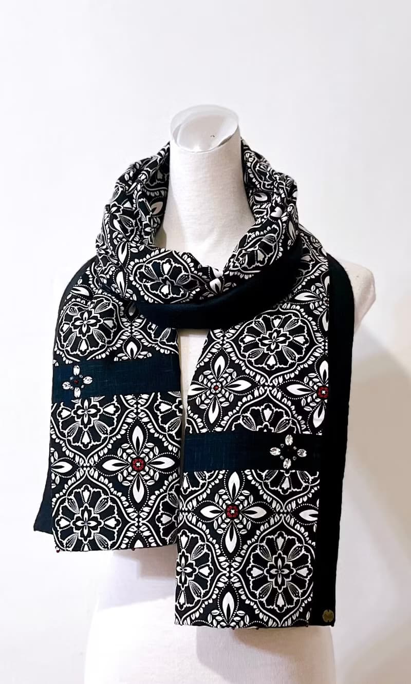 純手作/純棉黑白華麗圖騰歐式花磚拼接黑色羊毛圍巾