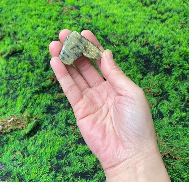 能量擺飾-天然山形黃光拉長石原石 能量 療癒 旺姻緣 財運水晶