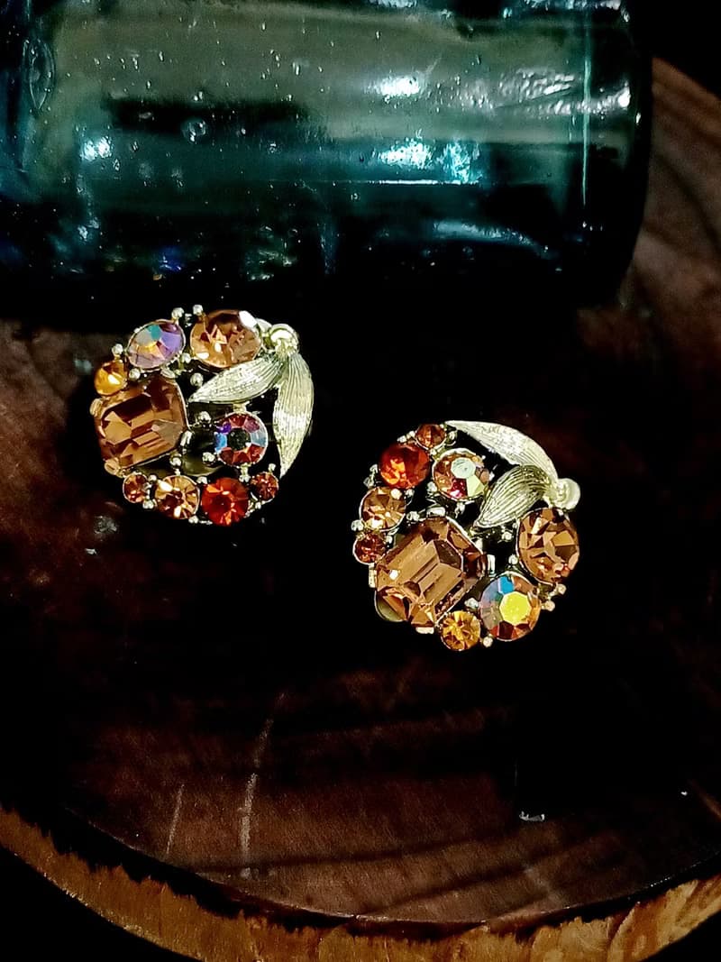 vintage jewelry  LISNER 棕色極光萊茵圓形花卉 夾式耳環