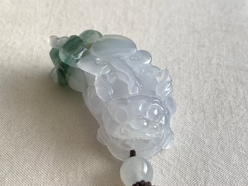 天然A貨緬甸玉翡翠 冰糯種白翡飄花招財貔貅項鍊 免費開光 手工雕