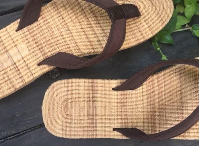 新款法國FYE環保休閒夾腳拖   巧克力色 女款