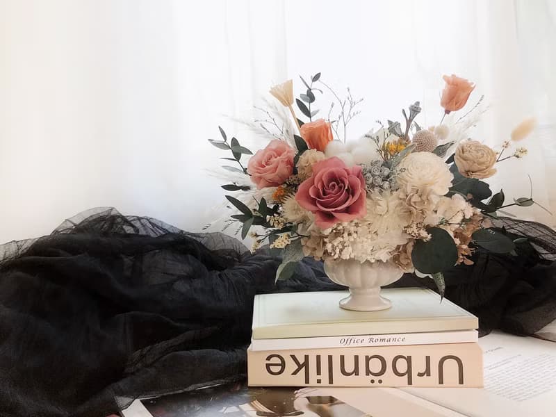 永生花 永生玫瑰花 乾燥花 開幕盆花 紀念日禮物 聖誕節禮物 祝賀