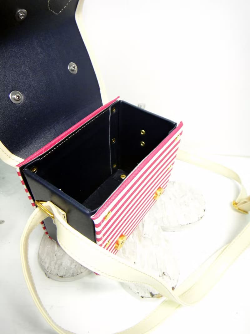 TIMBEE LO 手製 白色 鹿頭裝飾迷你小手袋 包包 復古手柄