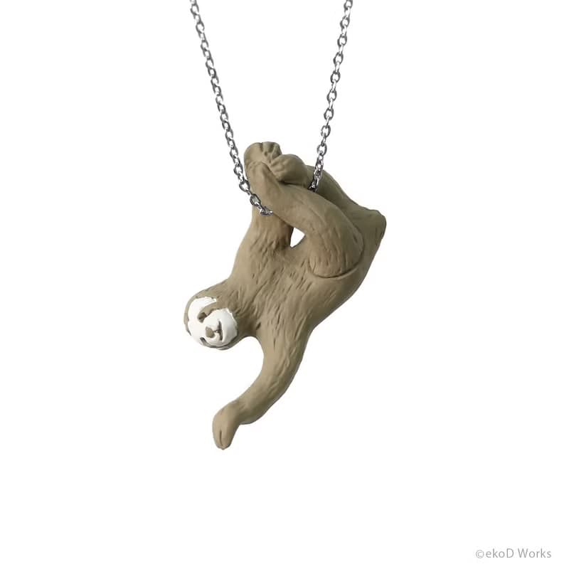 SQUISHY HUNTERS Necklace / Sloth