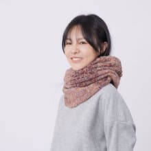 Kiki花紗輕暖針織脖圍/紅繽紛太妃 /