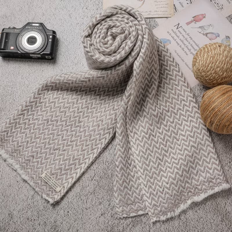 【窄版】喀什米爾羊毛圍巾 小山形紋原色無染淺褐 脖圍 手工機織