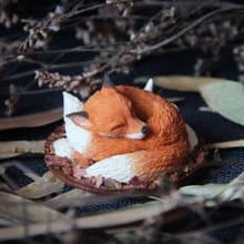 九尾狐 (紅棕色)