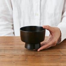 ろくろ挽きの汁椀　ミズメザクラ　黒拭き漆