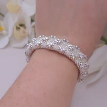 Crystal Bracelet For Women White Bangle Indian Style Cuff Bracelet  造型搭配