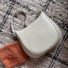 中古包Vintage Loewe 象牙白樽樹紋半月包