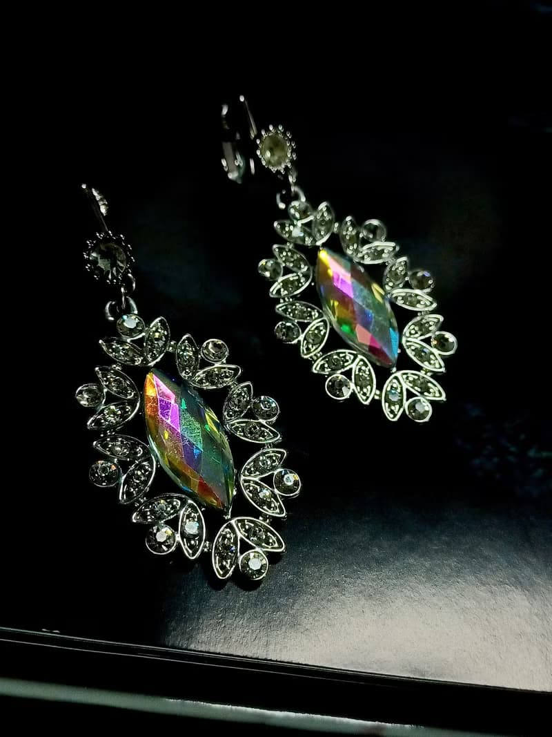 vintage jewelry  古董萊茵夾式耳環  王后之鏡