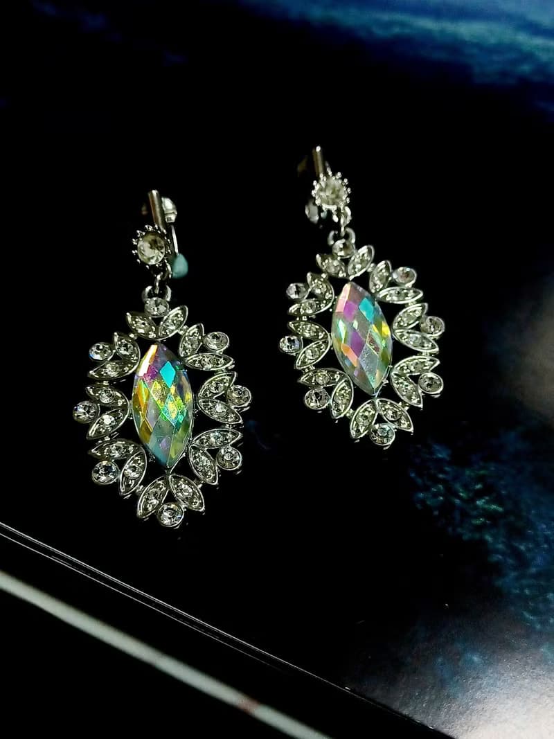 vintage jewelry  古董萊茵夾式耳環  王后之鏡