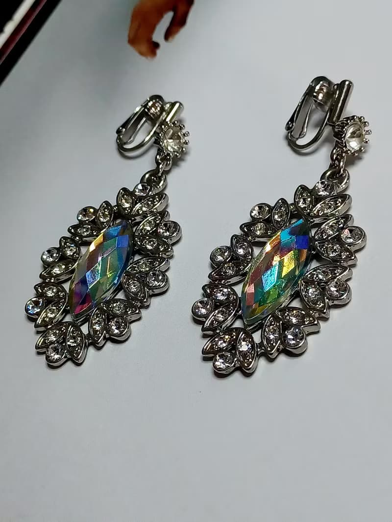 vintage jewelry  古董萊茵夾式耳環  王后之鏡