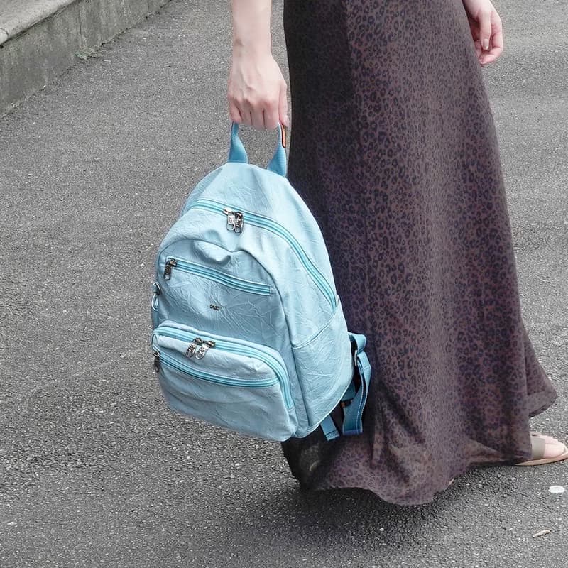(粉嫩藍)必buy輕盈紙感旅行後背包33531