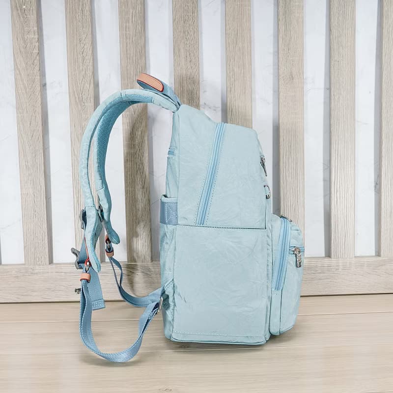 (粉嫩藍)必buy輕盈紙感旅行後背包33531