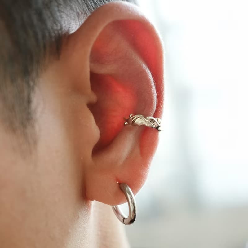 【禮物】溶流銀石 純銀無痛耳骨夾 中性男女耳飾イヤーカフ